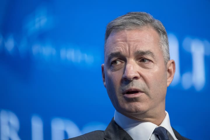 Daniel Loeb, chief executive officer of Third Point LLC, speaks during the Skybridge Alternatives (SALT) conference in Las Vegas, Nevada, U.S., on Thursday, May 18, 2017. The SALT Conference facilitates balanced discussions and debates on macro-economic trends, geo-political events and alternative investment opportunities for the year ahead. Photographer: David Paul Morris/Bloomberg