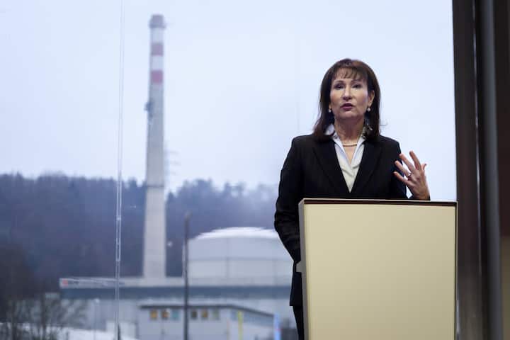 SCHWEIZ ATOMKRAFTWERK MUEHLEBERG ABSCHALTUNG