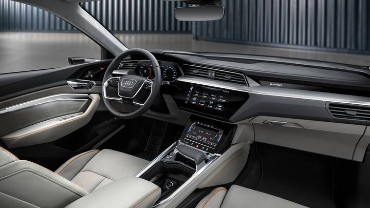Cockpit vom audi e tron