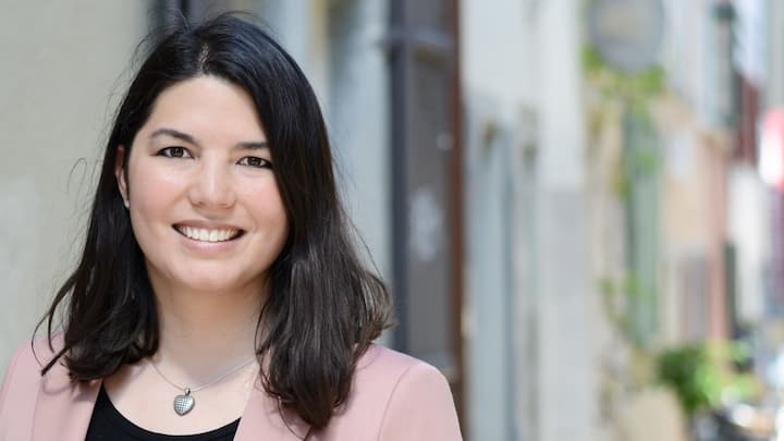 Fiona Hostettler UBS