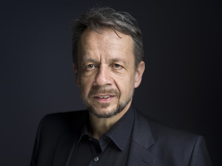 Portrait of Gilles Marchand, General Director of the Swiss Broadcasting Corporation SRG SSR, taken in Bern, Switzerland, on February 28, 2019. (KEYSTONE/Gaetan Bally)Gilles Marchand, Generaldirektor SRG SSR, portraitiert am 28. Februar 2019 in Bern. (KEYSTONE/Gaetan Bally)