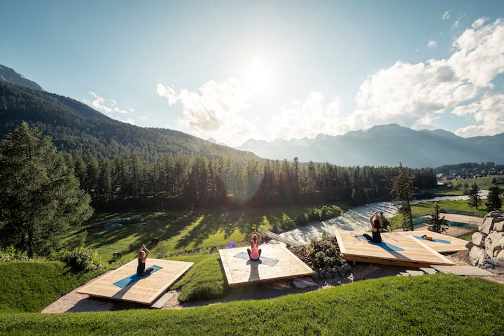  Grand Hotel Kronenhof Pontresina