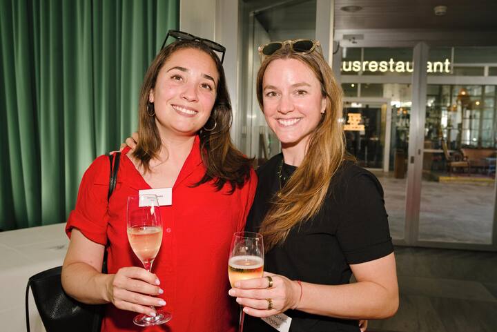 <p>Von links: Jessica Oreiro, Swiss1; Mirjam Tschachtli, Livesystems</p>
