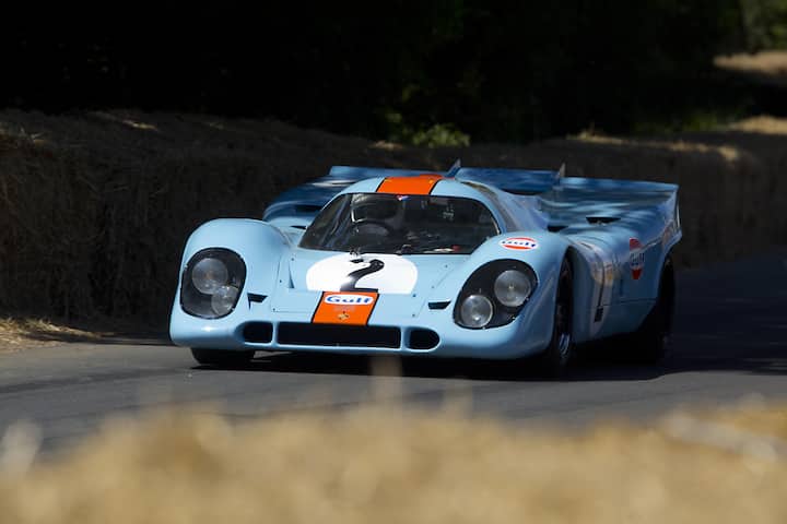 <p><strong>Porsche 917K</strong><br /><strong>Baujahr:</strong> 1970/1971<br /><strong>Preis:</strong> bis 11,3 Millionen Franken<br />Zwölf Exemplare gebaut, das «K» steht für Kurzheckversion.</p>