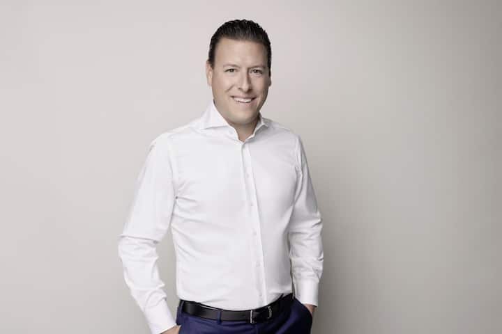 <p>Kevin Hinder ist Co-Founder/CEO der Property One Partners AG.</p>