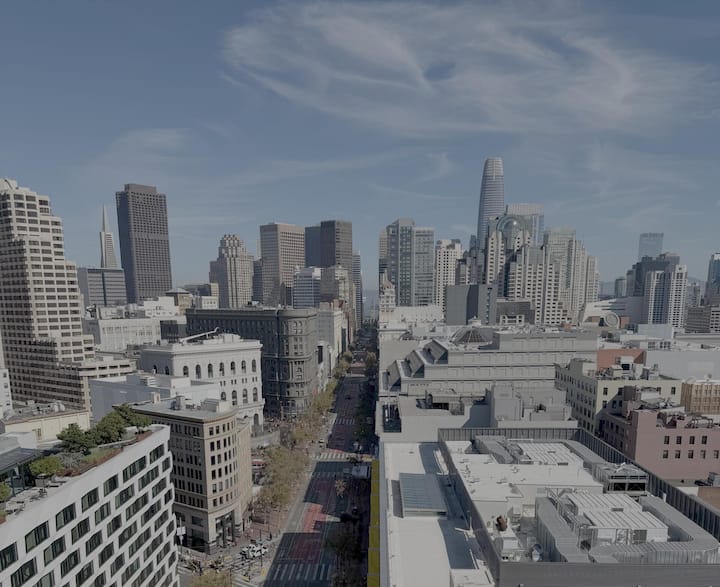 <p>Die Basismitgliedschaft kostet 190 Dollar im Monat. Dafür gibt es Lasercutter, 3D-Drucker, Labors – und eine Gemeinschaft, die fest glaubt, die Welt verändern zu können.</p>