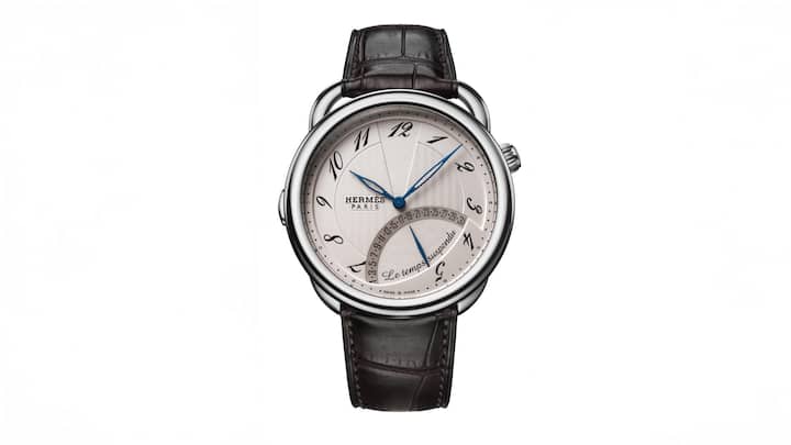 <p>Arceau Le Temps Suspendu</p><p>Bei dieser Uhr lässt sich per Knopfdruck bei 9 Uhr die Zeit anhalten, zumindest äusserlich.</p>