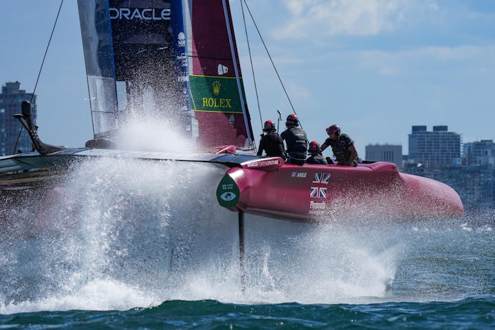 <p>Erstmals Genfersee: Im September fand ein SailGP mit Hauptsponsor Rolex erstmals auf dem Lac Léman statt.</p>