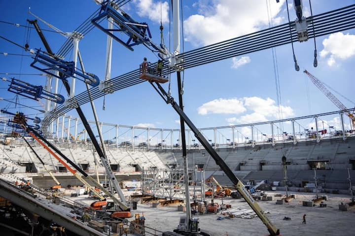 <p>Die Stahlseile der spektakulären Dachkonstruktion des neuen Stadions von Inter Miami kommt von Fatzer aus Romanshorn TG.</p>