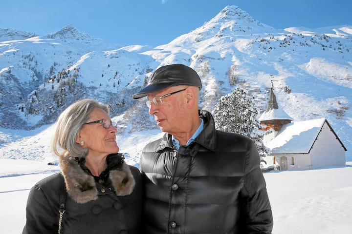 <p>Hilde und Klaus Schwab: ein Leben für die Stiftung.</p>