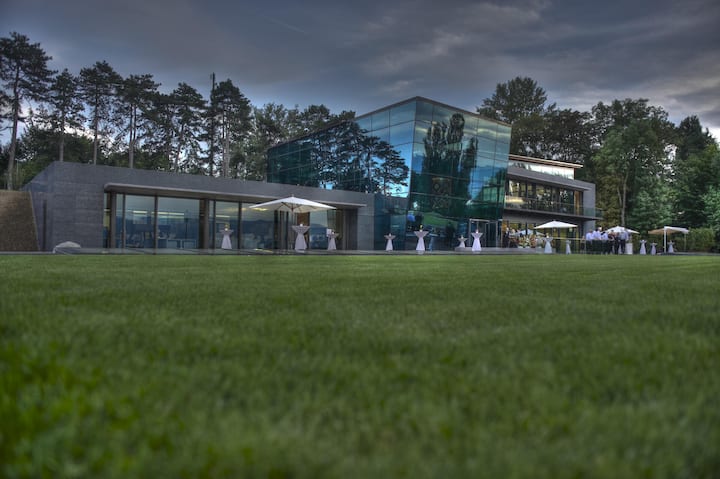 <p>Das WEF hätte ein garantiertes Nutzungsrecht auch bei einer Schenkung an die Schweiz.</p>