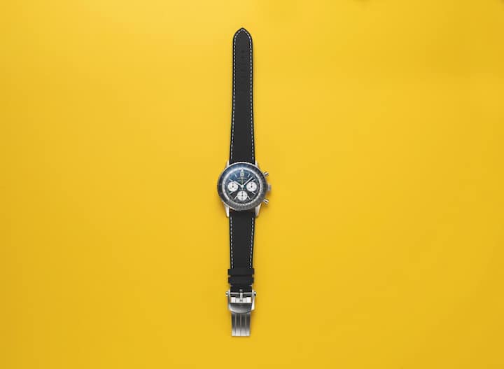 <p>Navitimer B01 Chronograph Aston Martin Aramco Formula OneTM Team</p>