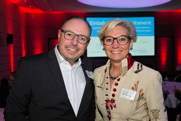 Herby W. Carl, Präsident & Gründer, BEF-Club Zürich; Bettina Stach, Gründerin & VRP, ImmoYou AG