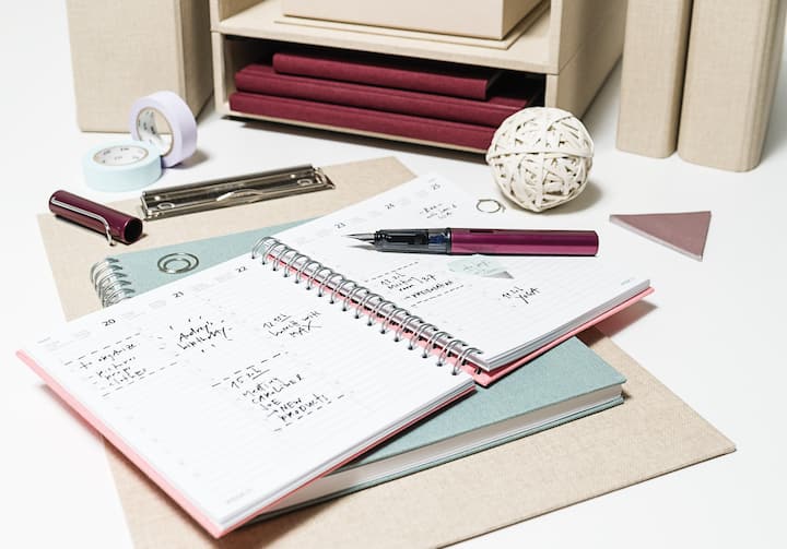 Kalendar_Notizbuch_Papieragenda