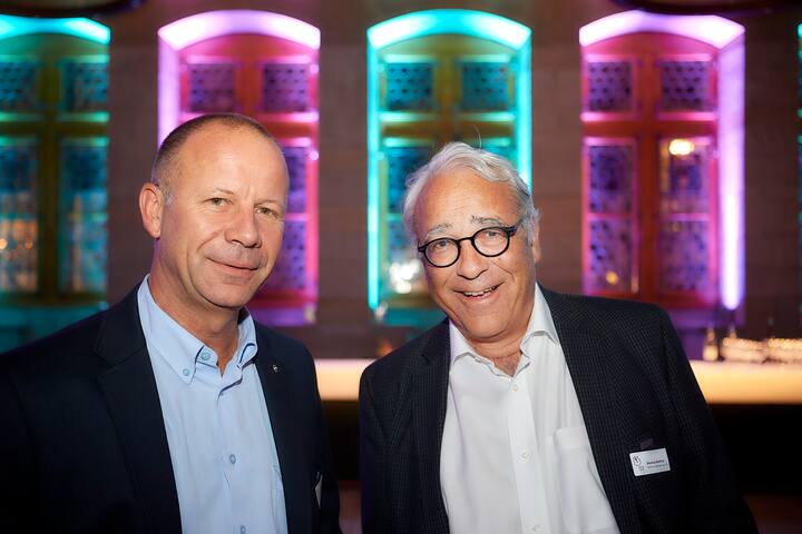 Preisverleihung des 5vor12-Preis fuer Deregulierung von StrategieDialog21 und dem Swiss Venture Club im Rathaus Bern. Kaspar Kellerhals, Elis (Suisse) AG, Markus Rohrer, Rohrer Engineering Ltd. © Adrian Moser / Bilanz