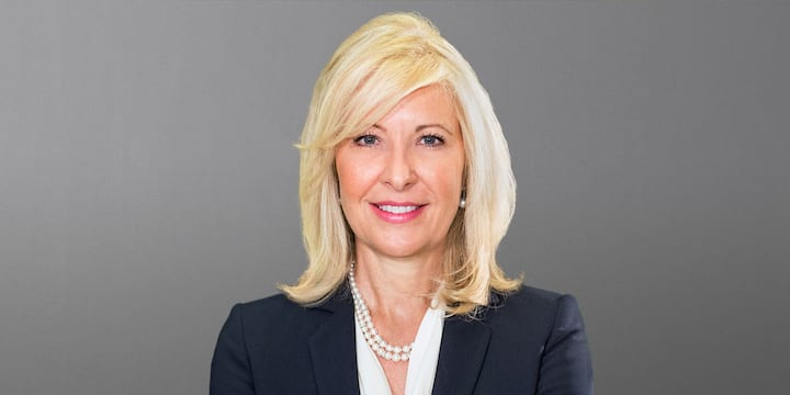 Lara Warner