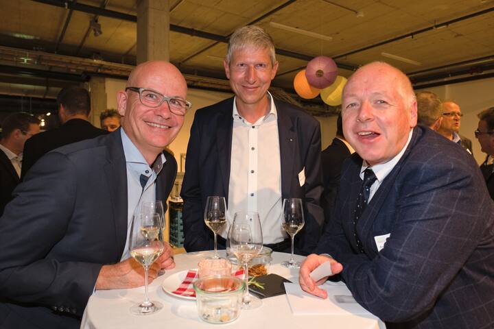 Marco Letta, Unternehmensleiter, St. Galler Stadtwerke;Stefan Stübi, Leiter Energieverkauf, Energie 360°;Anton Gunzinger, super computing systems