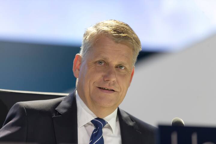 07.05.2019, Nordrhein-Westfalen, Bonn: , Harry Hohmeister, Vorstandsmitglied der Lufthansa Group bei der Hauptversammlung des Unternehmens am 07. Mai 2019 in Bonn.
