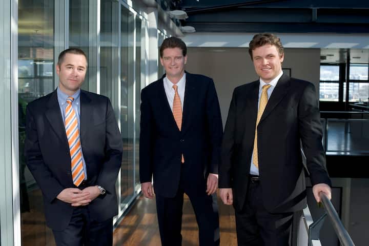 Marcel Erni, Alfred Gantner und Urs Wietlisbach beim Partners Group IPO 2006