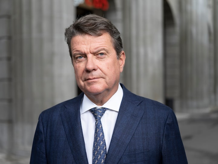 Colm Kelleher, Verwaltungsratspraesident der UBS Group AG, fotografiert am 5. Juli 2022 am Hauptsitz der UBS in Zuerich. (KEYSTONE/Gaetan Bally)Colm Kelleher, Chairman of UBS Group AG, photographed at the headquarters of Swiss bank UBS in Zuerich, Switzerland on July 5, 2022. (KEYSTONE/Gaetan Bally)