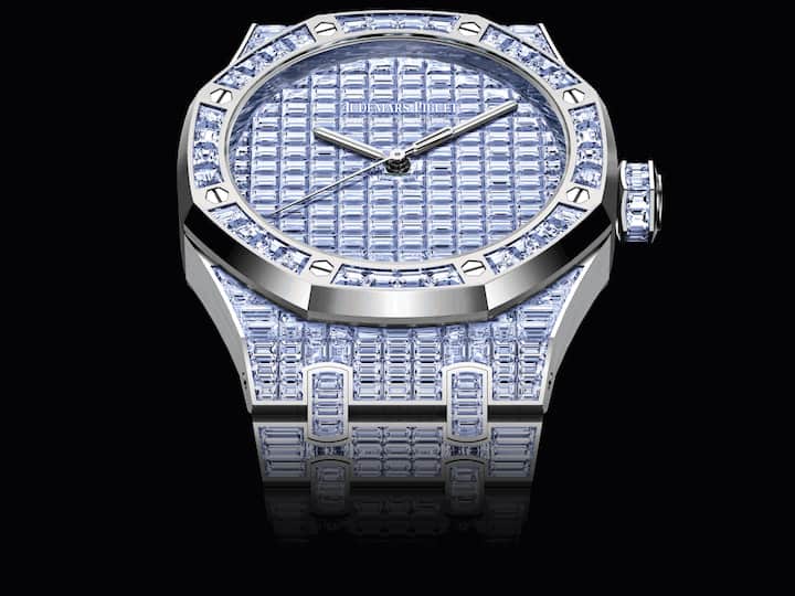 Die Audemars Piguet Royal Oak mit blauen Diamanten.