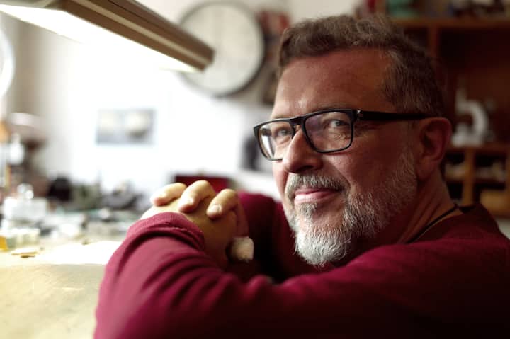 Cédric Johner in seinem Atelier.
