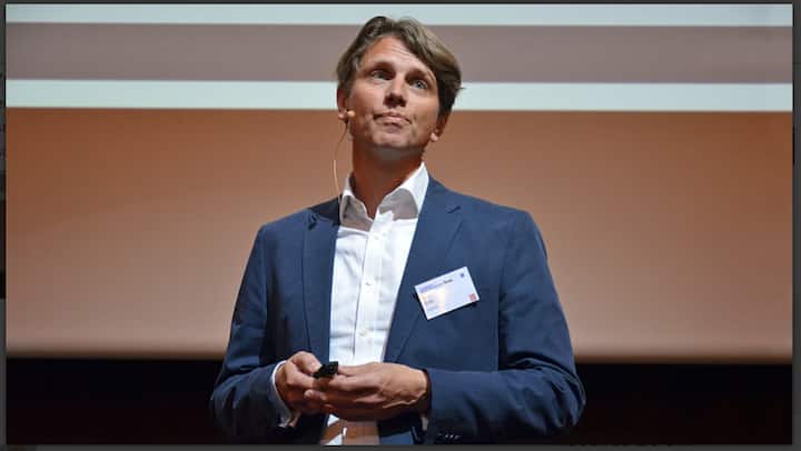 Anders Bally