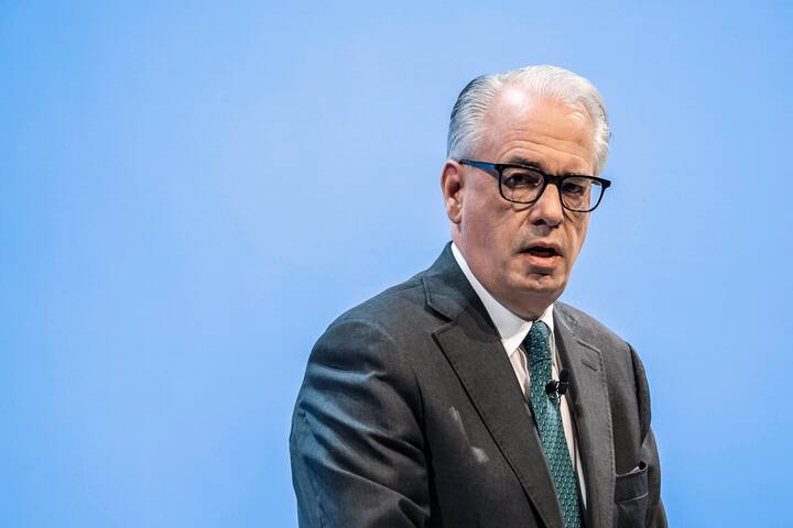 (FILES) CEO Ulrich Korner looks on during the annual general meeting of Credit Suisse bank, in Zurich, on April 4, 2023, following the takeover by UBS of Credit Suisse hastily arranged by the Swiss government on March 19 to prevent a financial meltdown. - Credit Suisse CEO Ulrich KÃ¶rner is to join the management board of UBS, the country's biggest bank announced on May 9, 2023, unveiling its teams after the takeover of its rival. (Photo by Fabrice COFFRINI / AFP)