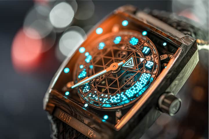 Vault 2: Mit ihrem innovativen Design fordert die Uhr den Status quo heraus.