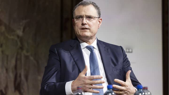 Thomas Jordan, president of the Swiss National Bank (SNB), during a public panel discussion at the University of Zurich in Zurich, Switzerland, on Thursday, Nov. 2, 2023. The Swiss National Bank will launch the pilot phase of its planned digital wholesale franc in December. Photographer: Arnd Wiegmann/Bloomberg