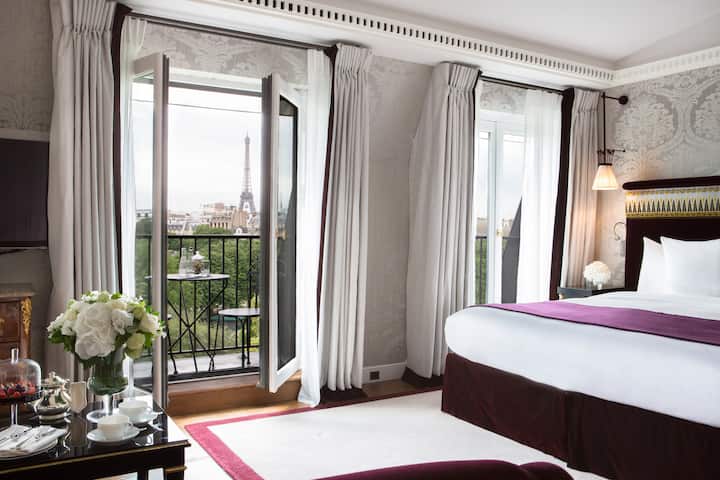 Platz 2 (Vorjahr: 3): La Réserve Paris, Paris