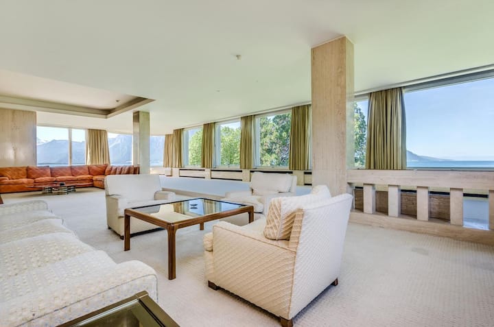 Villa «Le Karma» am Genfersee in Montreux VD
