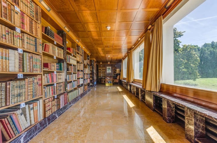 Villa «Le Karma» am Genfersee in Montreux VD