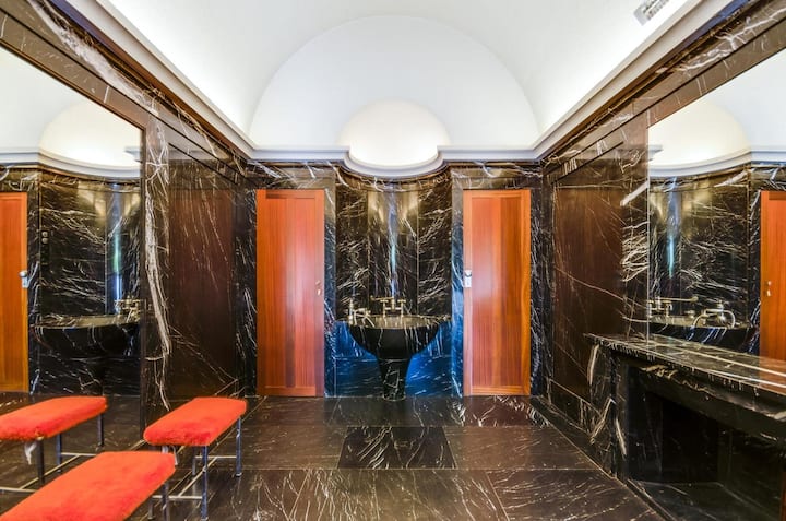Villa «Le Karma» am Genfersee in Montreux VD