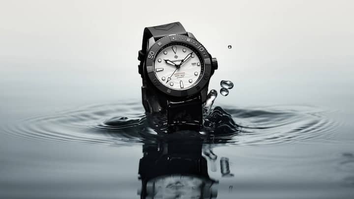Bremont Supermarine_BlackCeramic_whiteDia