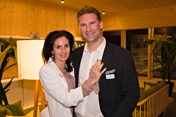 Monika Haeusler; Urs Haeusler, Geschäftsführer, valantic CEC Schweiz AG