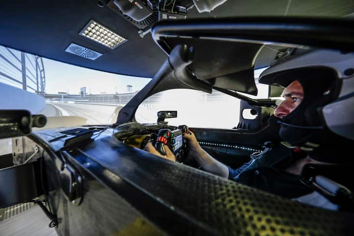 Simulator_Porsche_Entwicklungzentrum