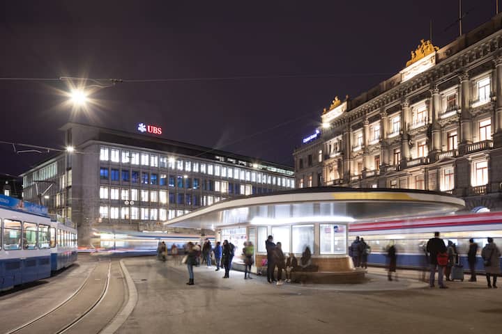 UBS_CS_Paradeplatz