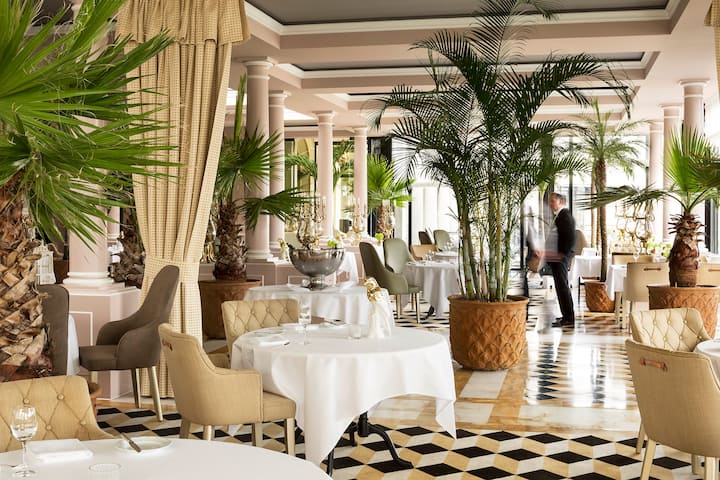 VJC, Victoria Jungfrau SPA
