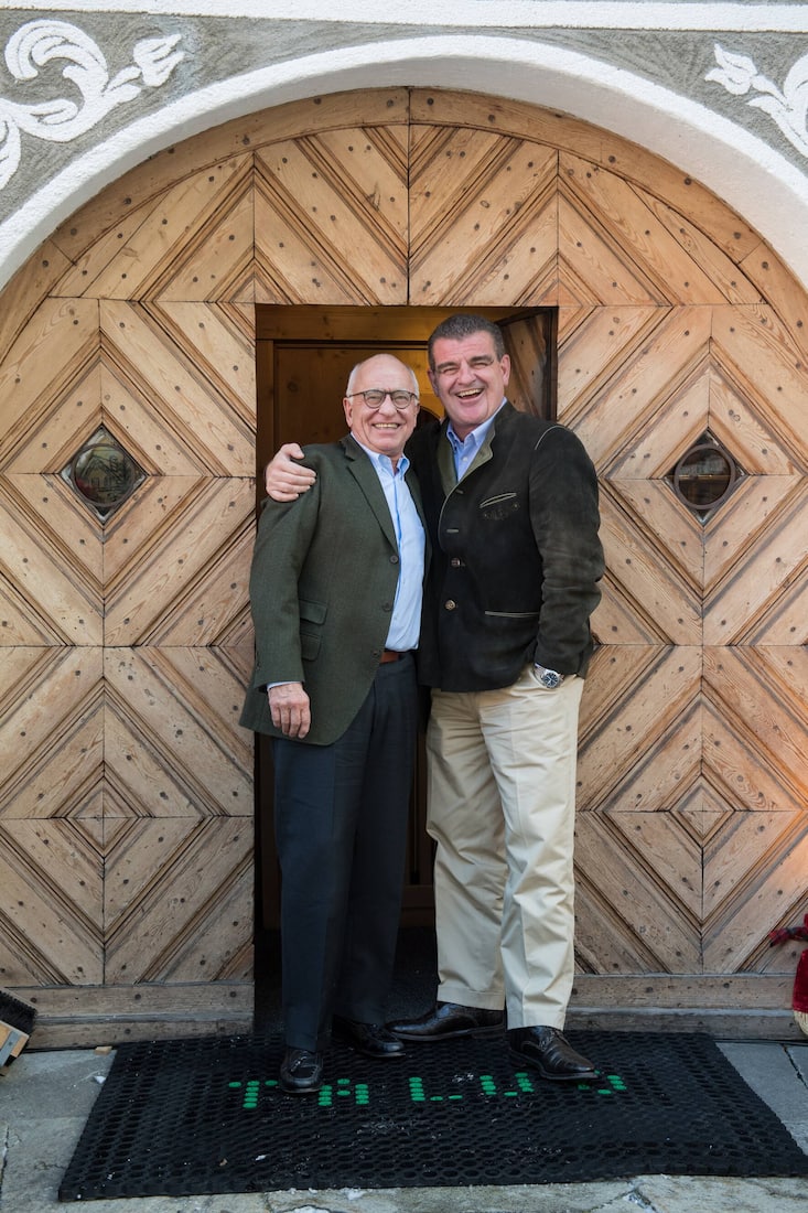 Peter Spuhler (Mitinhaber Talvo) mit Michael Pieper (Mitinhaber Talvo)5. Jahre Presselunch / St. Moritz, 19. Dezember 2016, im Talvo by Martin Dalsass.Via Gunels 15, 7512 St. Moritz