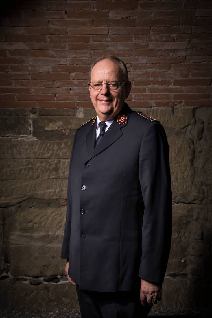 Andre Cox, Heilsarmee