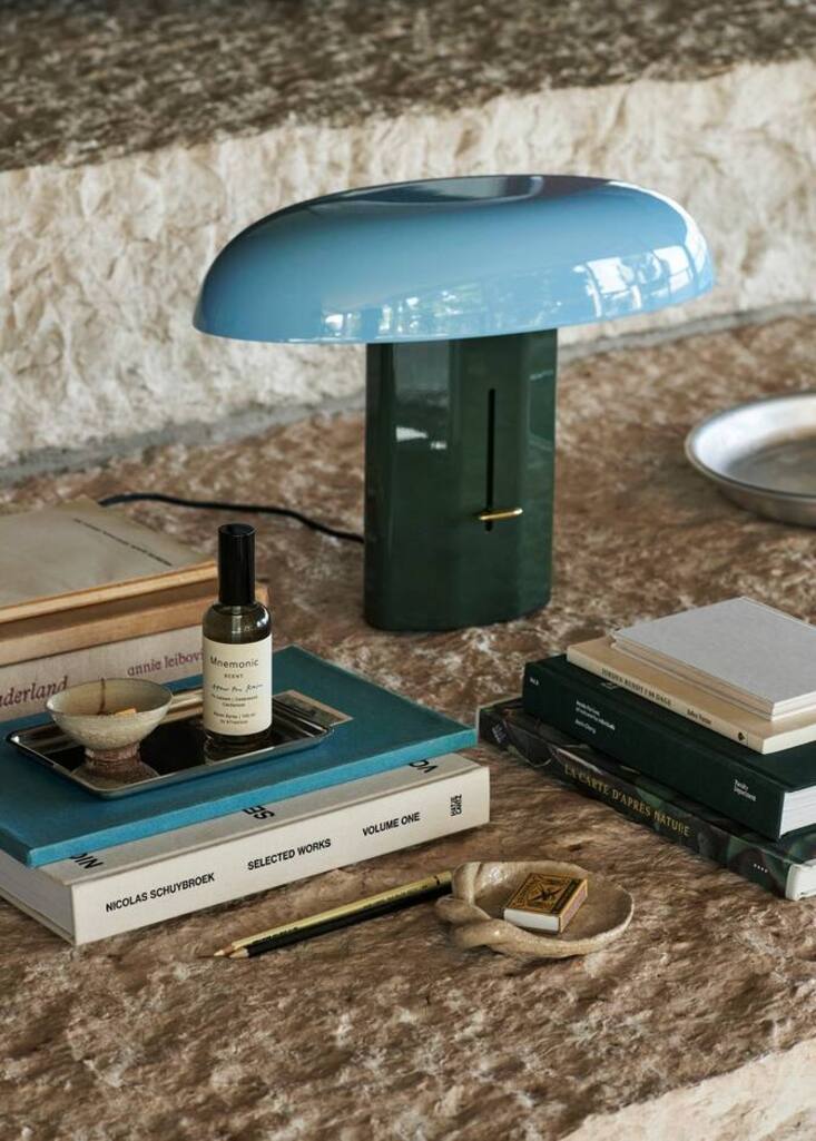 Künftiger Klassiker: Die Tischleuchte Montera ist einer der jüngsten Entwürfe des Spaniers Jaime Hayon, gibts bei &Tradition.