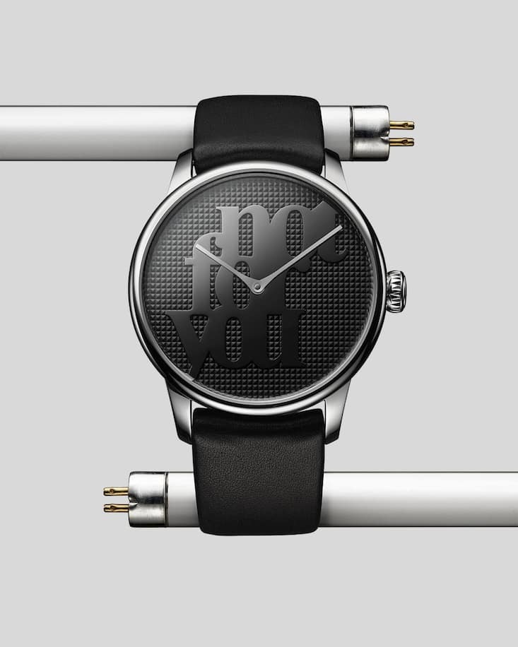 Künstleruhr von Louis Erard mit Monica Bonvicini