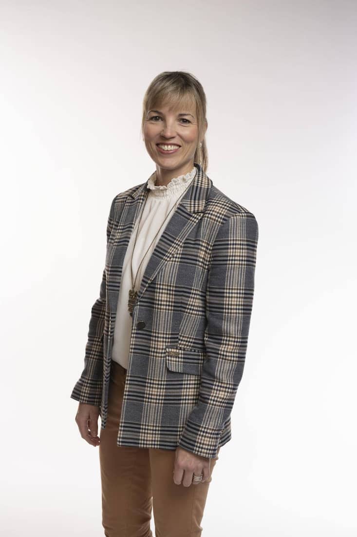 Diana Gutjahr, SVP-Nationalrätin und Unternehmerin aus dem Thurgau. Ihre Stahlbaufirma beliefert Unternehmen in ganz Europa. Gutjahr bezeichnet die EU-Regulierung als eine enorme Belastung.