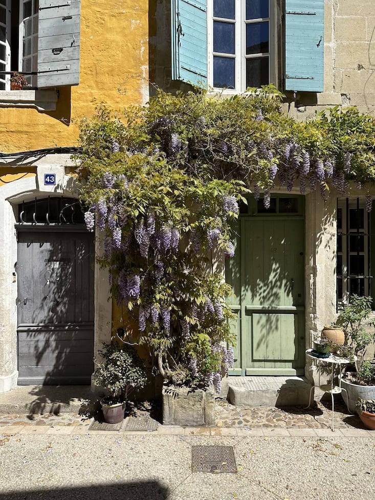 Die Gassen von Arles im Süden Frankreichs, wo die Familie von Clément Trouche seit Generationen lebt.