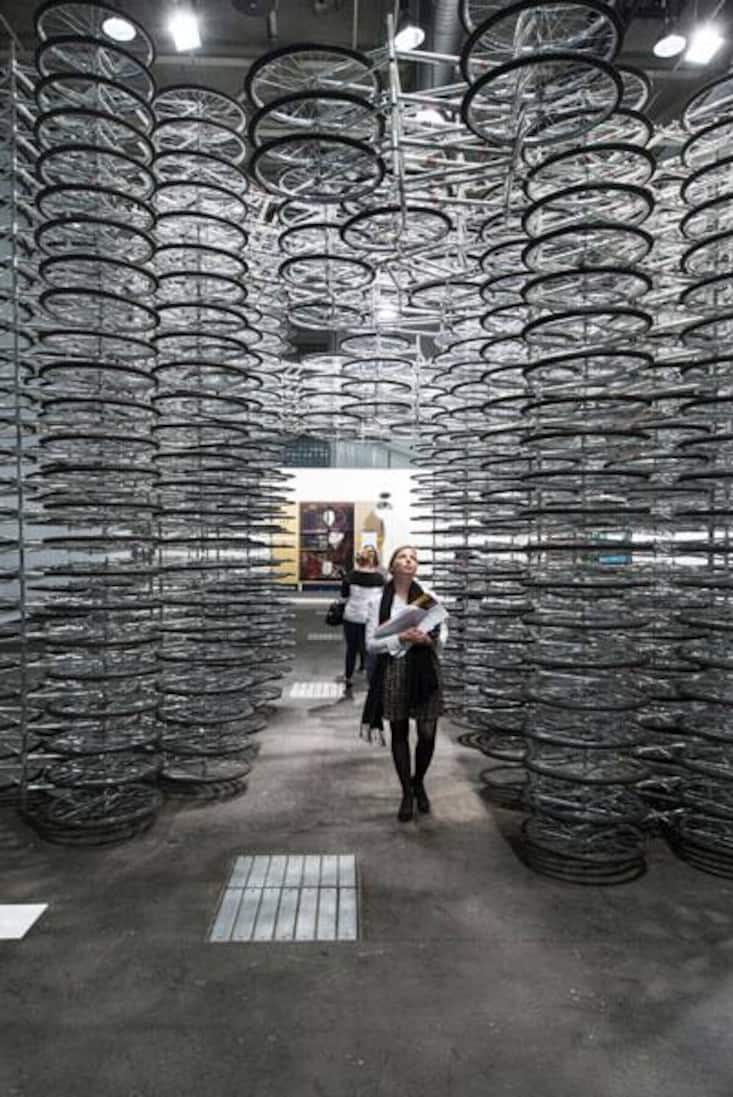 Der berühmte Chinese Ai Weiwei zeigt eine Installation mit dem Namen «Stacked».