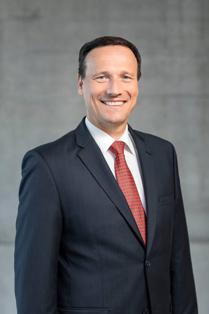 Patrik Wohlhauser: Patrik Wohlhauser wird zusÃ¤tzlich zu seiner Rolle als CEO der Franke Gruppe ab dem 1. Juli die Verantwortung fÃ¼r die Division wahrnehmen.