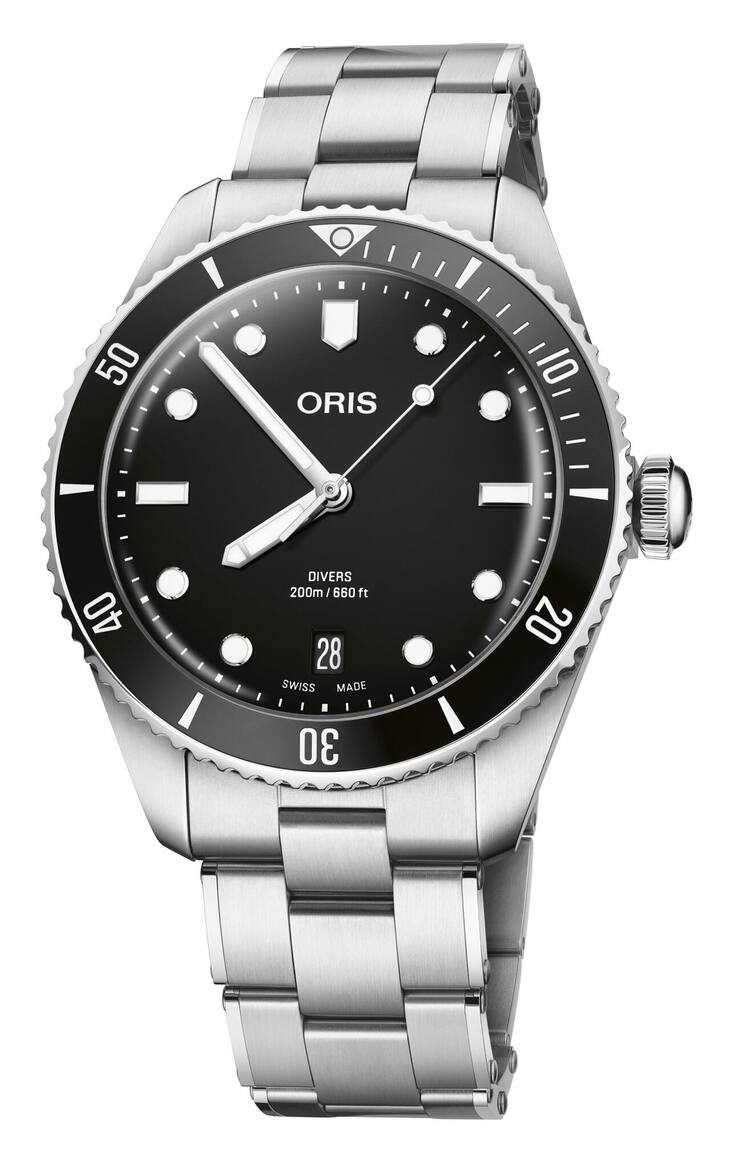 01 733 7795 4054-Set - Divers Date