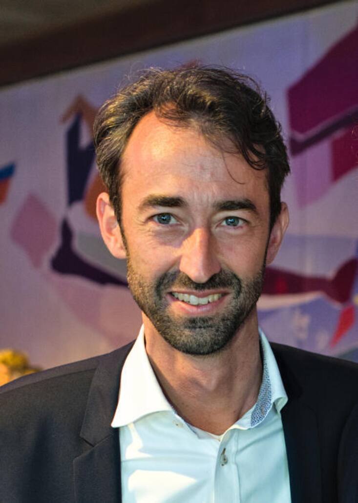 ... Florian Schweizer.