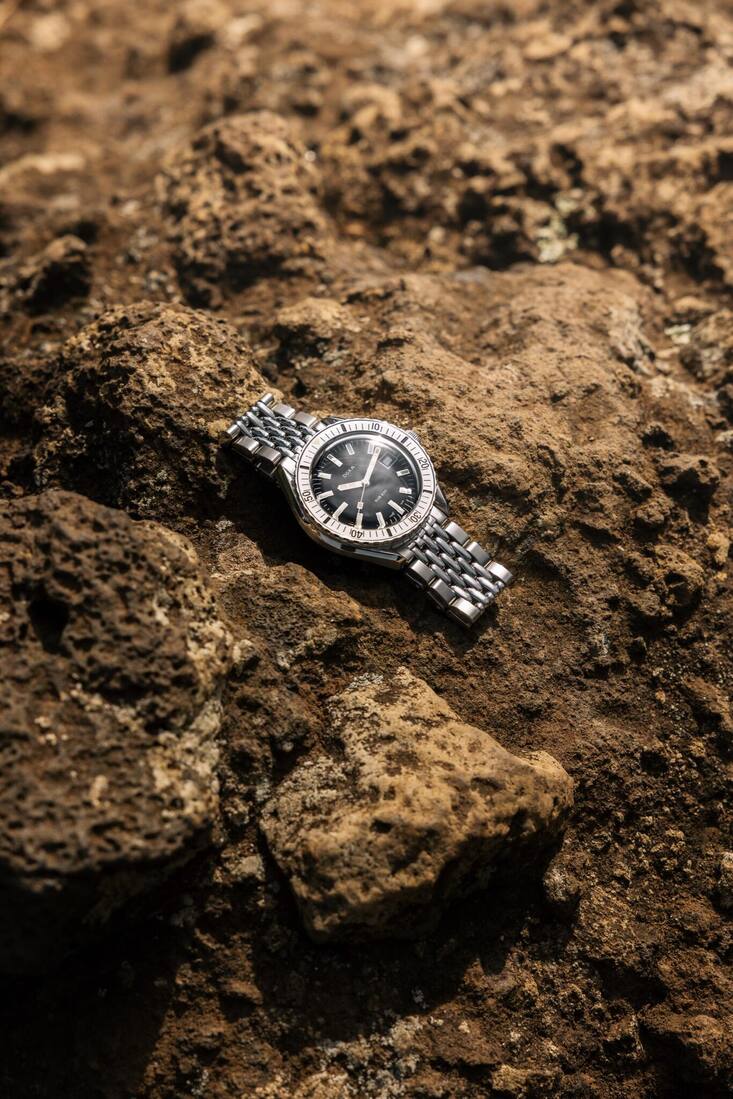 DOXA Sup 200